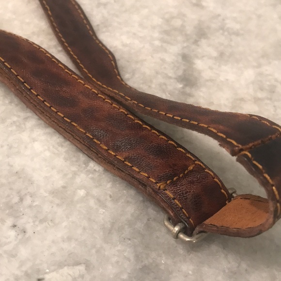 Vintage Bohemian Leather Suede Crossbody Purse Flower Tooled Detail Primitive - Picture 8 of 12